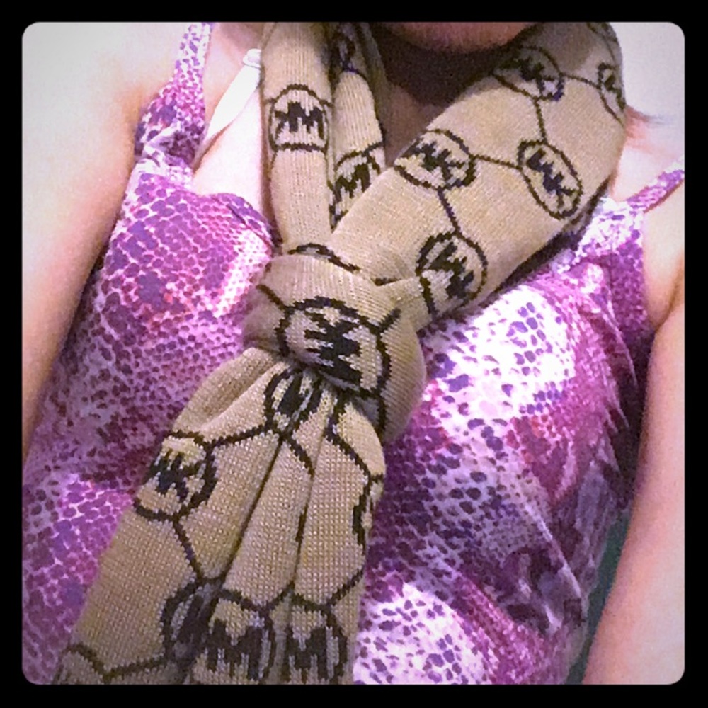 Michael Kors scarf & beanie/toboggan